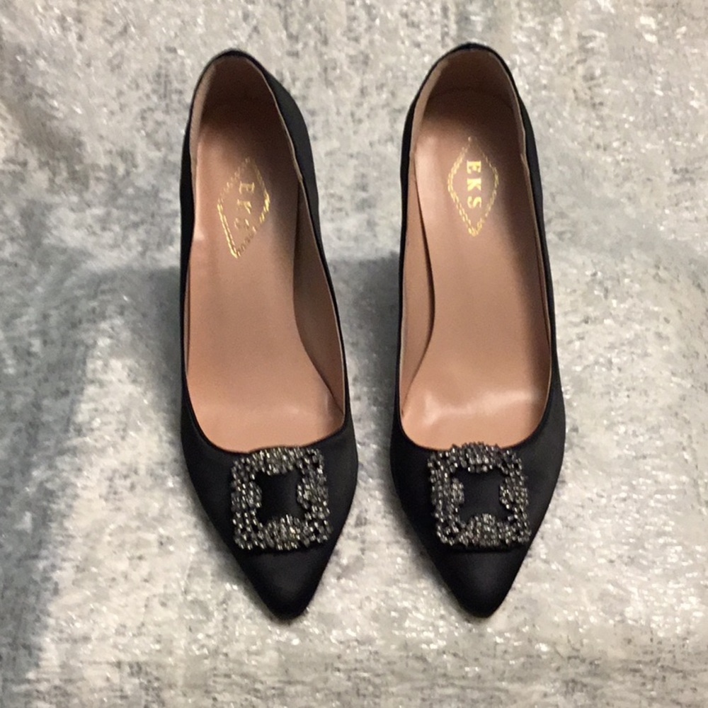 Elegant Black Heels with Rhinestone Accents